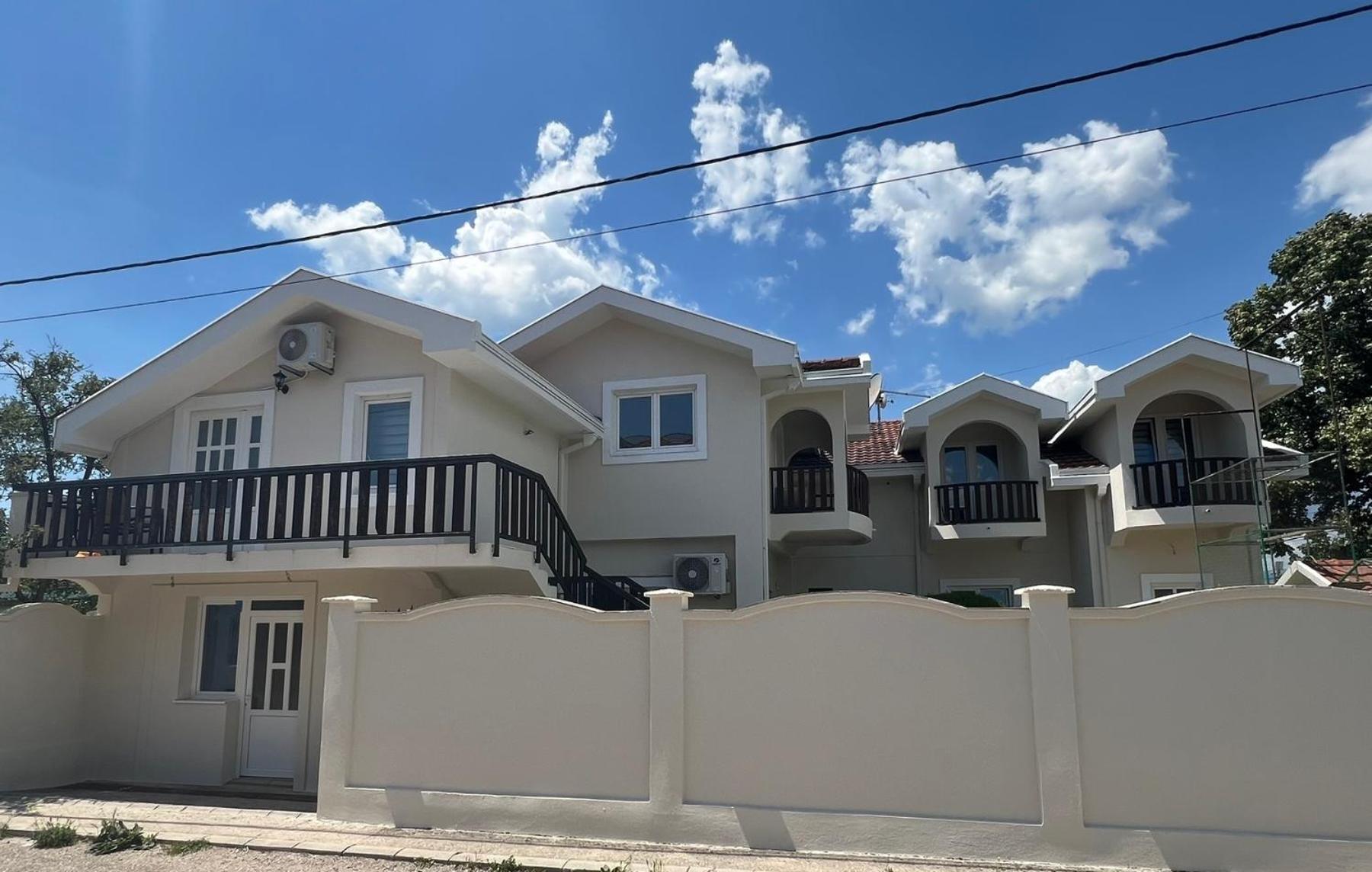 Js Apartmani Никшич Экстерьер фото
